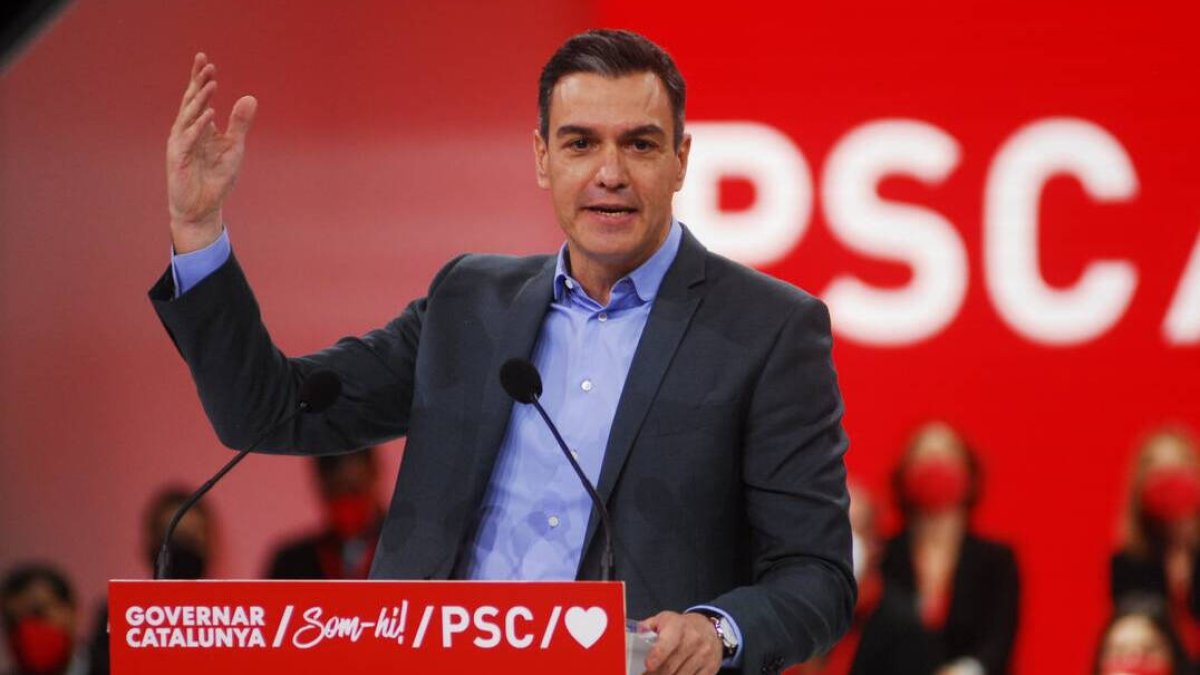 El presidente del Gobierno en un acto del partido