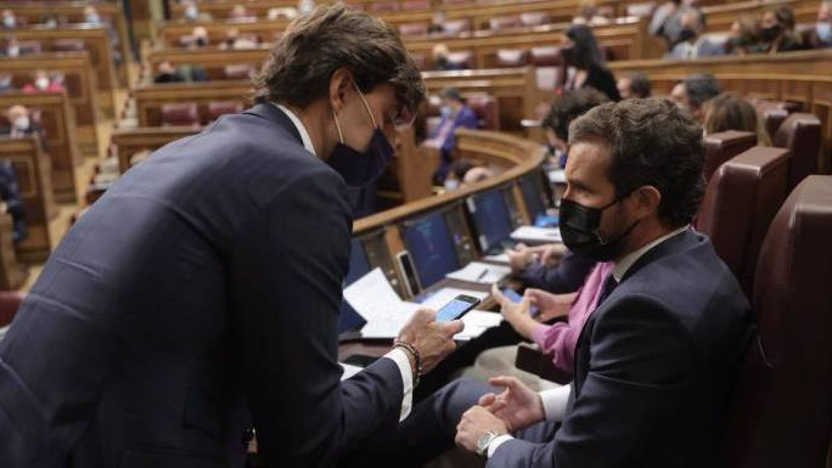 Pablo Montesinos y Pablo Casado.