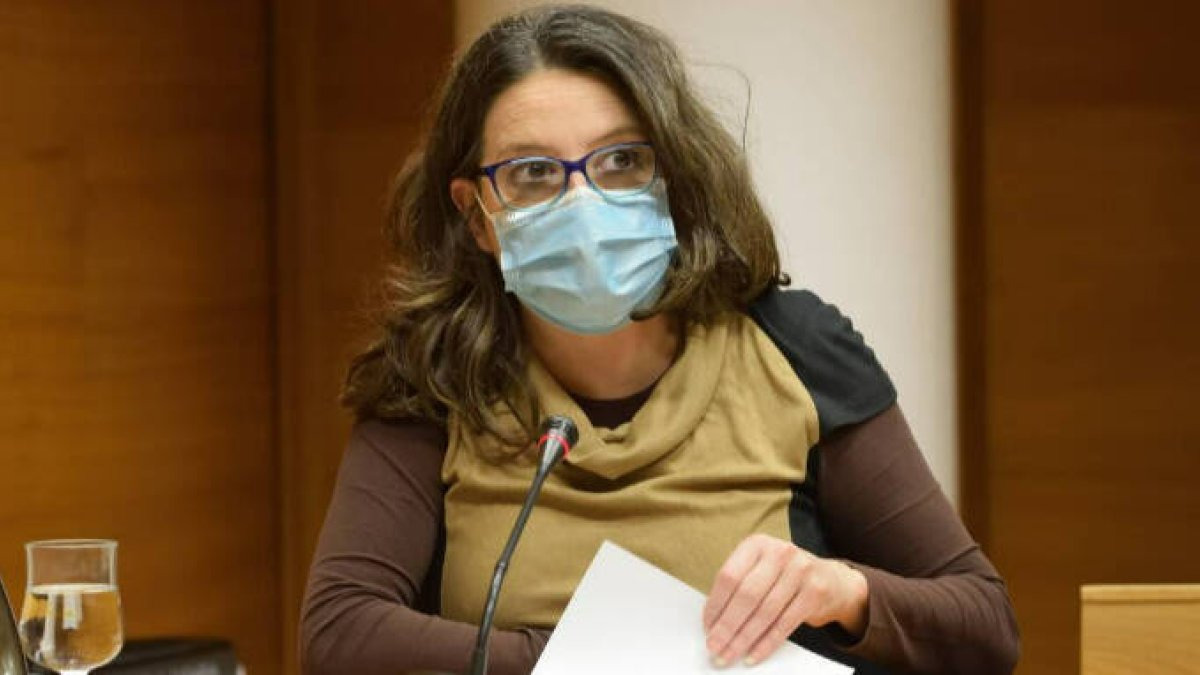 Mónica Oltra en una comparecencia en Les Corts