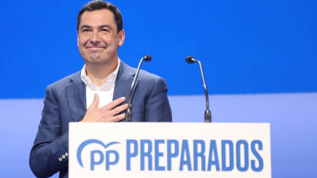 El presidente del PP-A, Juanma Moreno, durante su intervención en el Congreso.