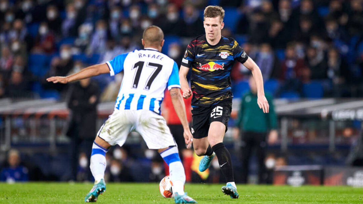 Dani Olmo, durante el encuentro de Europa League ante la Real Sociedad