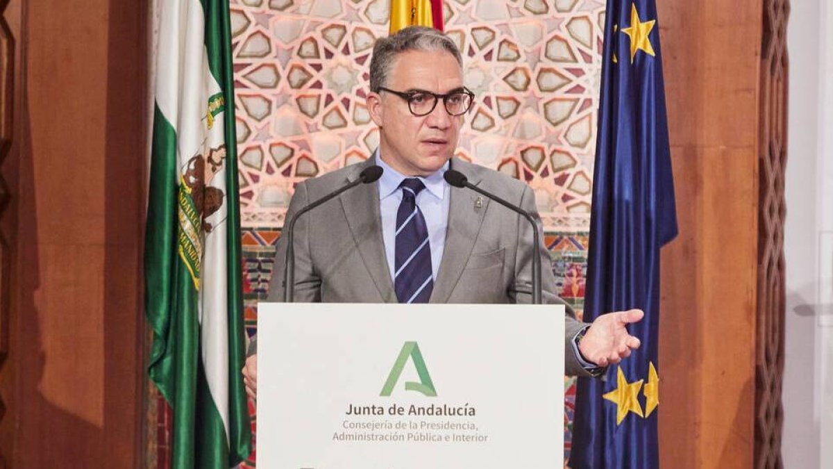El consejero de Presidencia y portavoz de la Junta de Andalucía, Elías Bendodo (PP), hoy durante un acto en Sevilla.