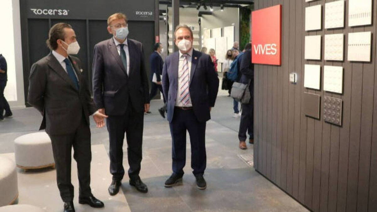 Ximo Puig en Cersaie