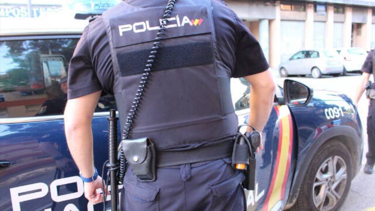 Los agentes le buscaban desde la localización del cadáver de la joven de 25 años en Elche