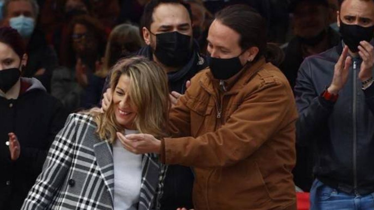 Yolanda Díaz y Pablo Iglesias: una sucesión impugnada.