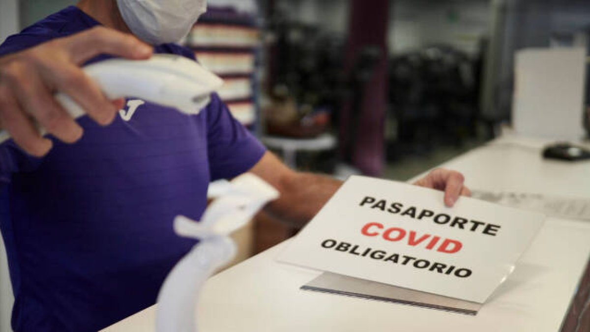 El presidente Ximo Puig ha solicitado al TSJCV una prórroga para la obligatoriedad del pasaporte Covid