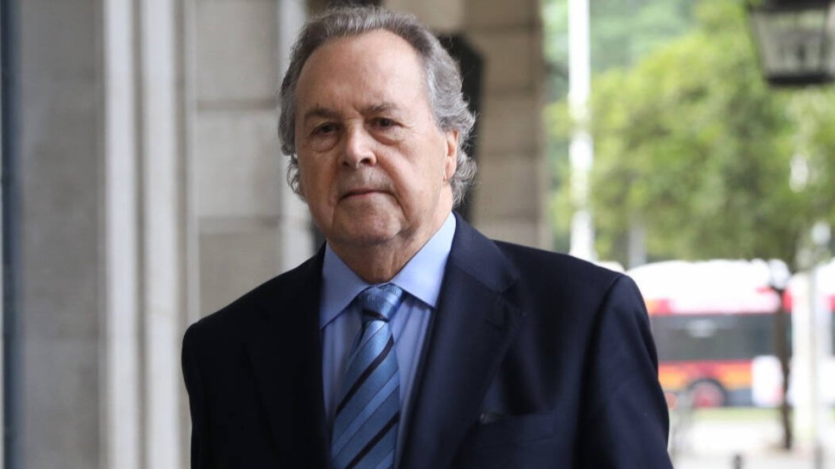 El expresidente de Invercaria Tomás Pérez-Sauquillo, entrando en la Audiencia Provincial de Sevilla en una imagen de archivo.