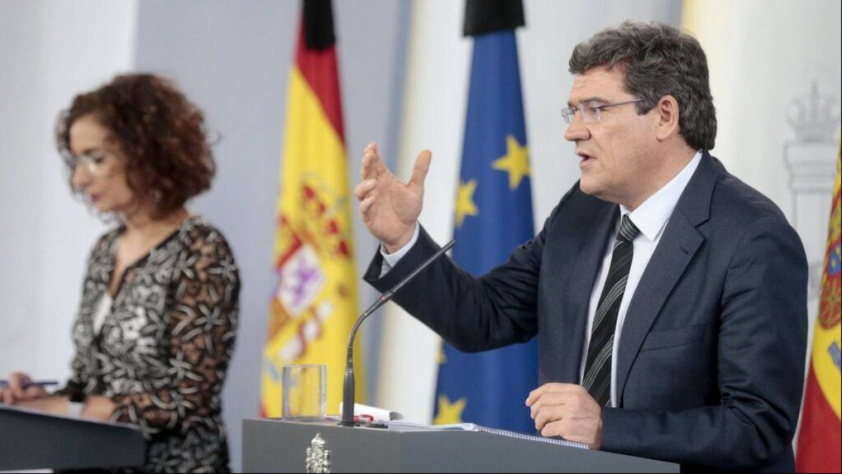 María Jesús Montero y José Luis Escrivá