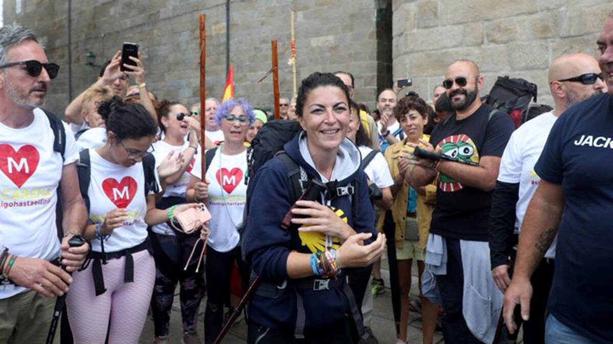 Macarena Olona a su llegada a Santiago