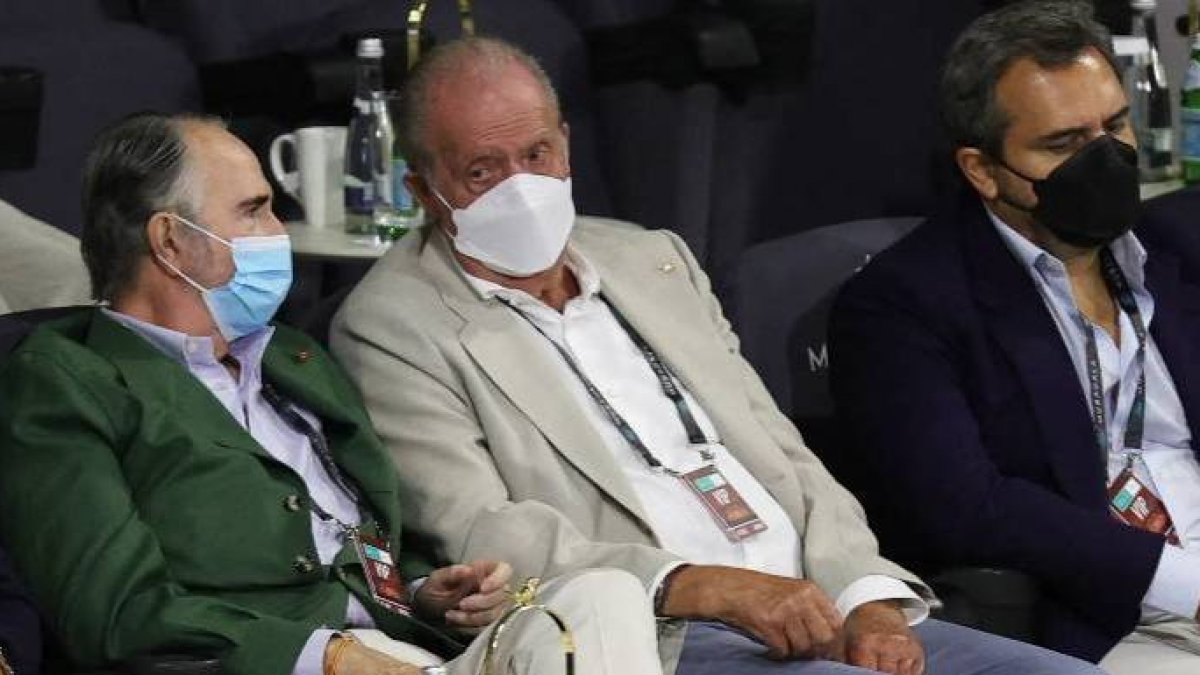 Juan Carlos I, en el tenis en Abu Dhabi, una de sus últimas apariciones públicas.