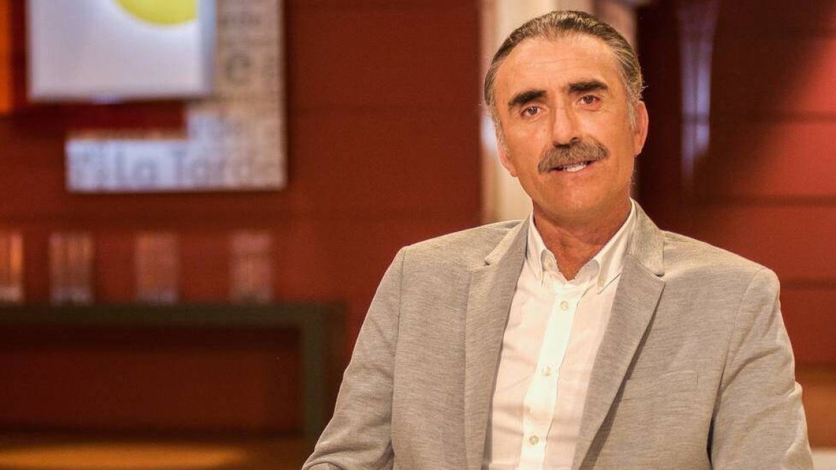 Juan y Medio 