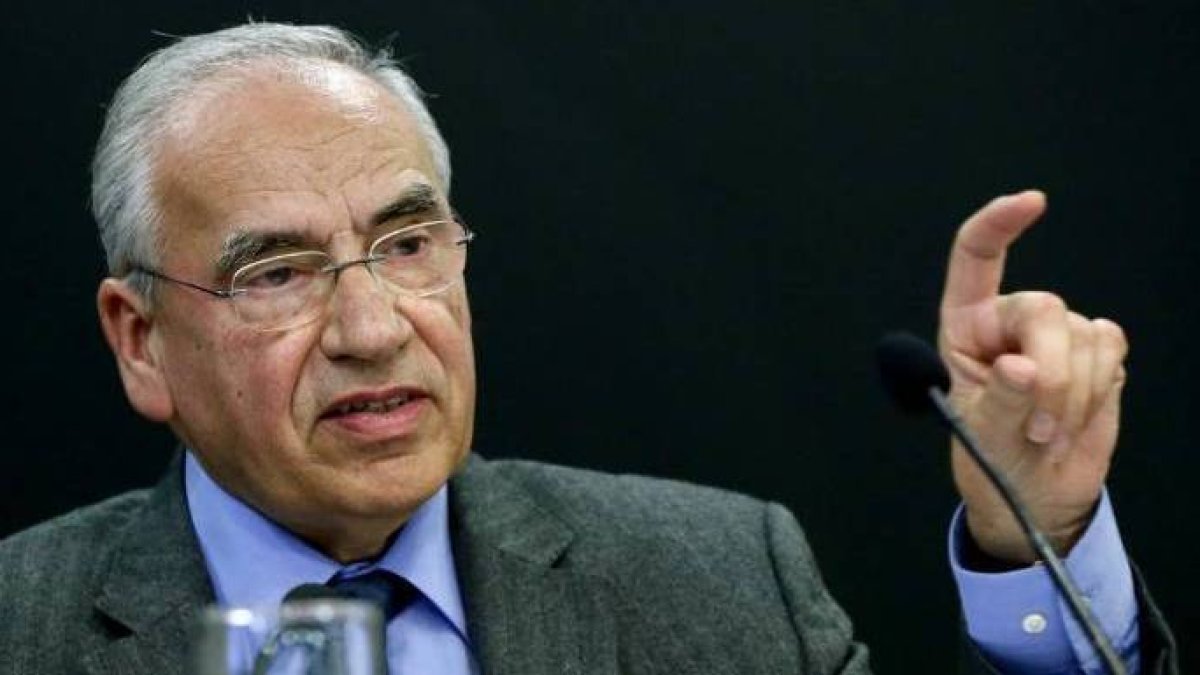 Alfonso Guerra.