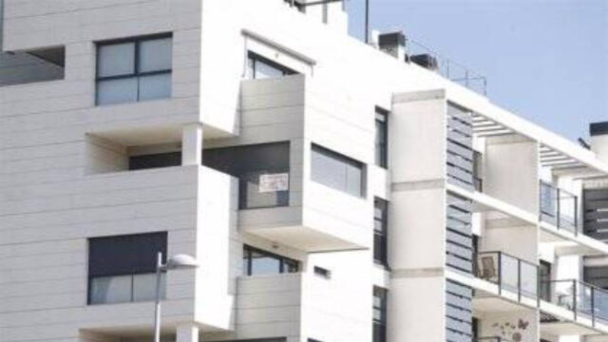 La Comunitat lidera la subida de precios de vivienda nueva