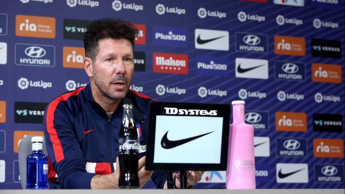 Simeone, en rueda de prensa.