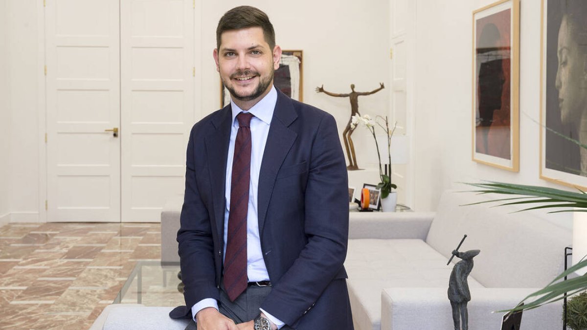 Foto de la página web oficial de José Manuel Prieto.