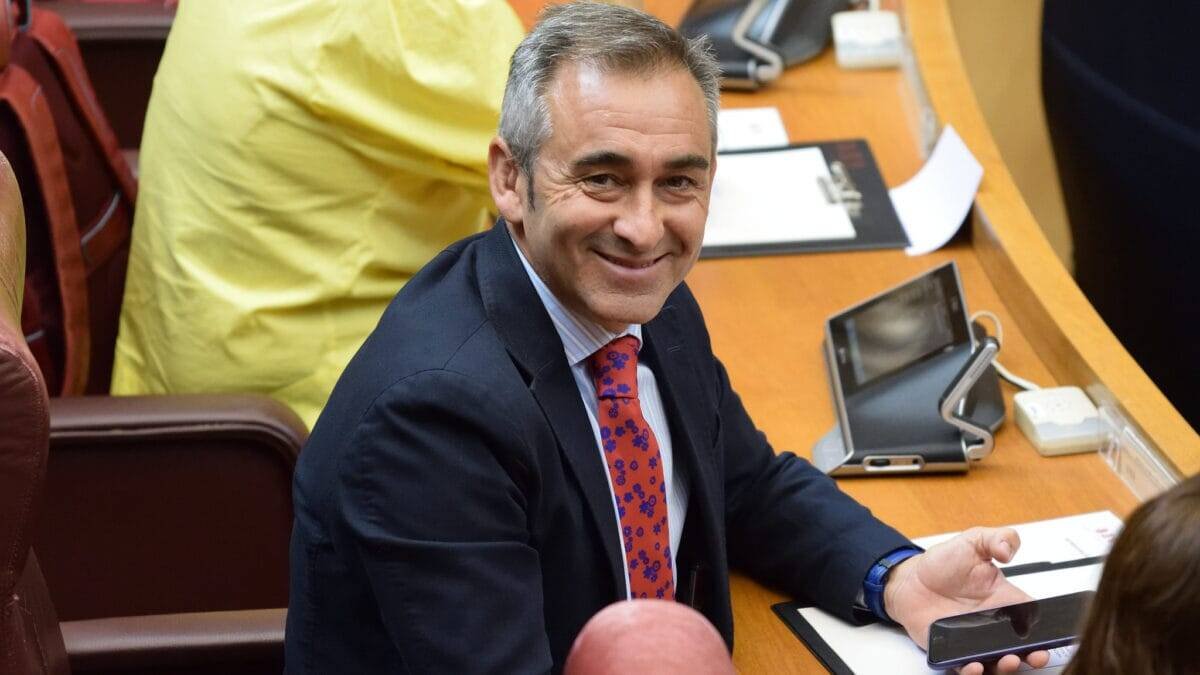 El portavoz adjunto del GPP, Miguel Barrachina.