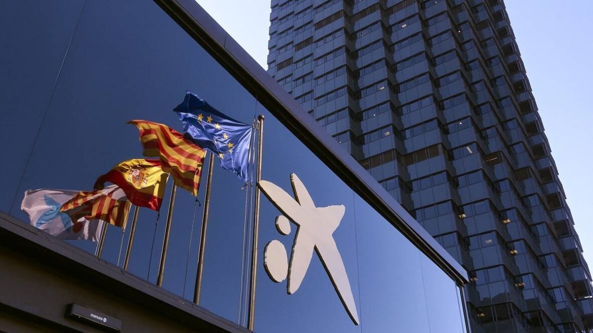 CaixaBank, ‘Mejor Entidad de Banca de Particulares del Mundo 2022’