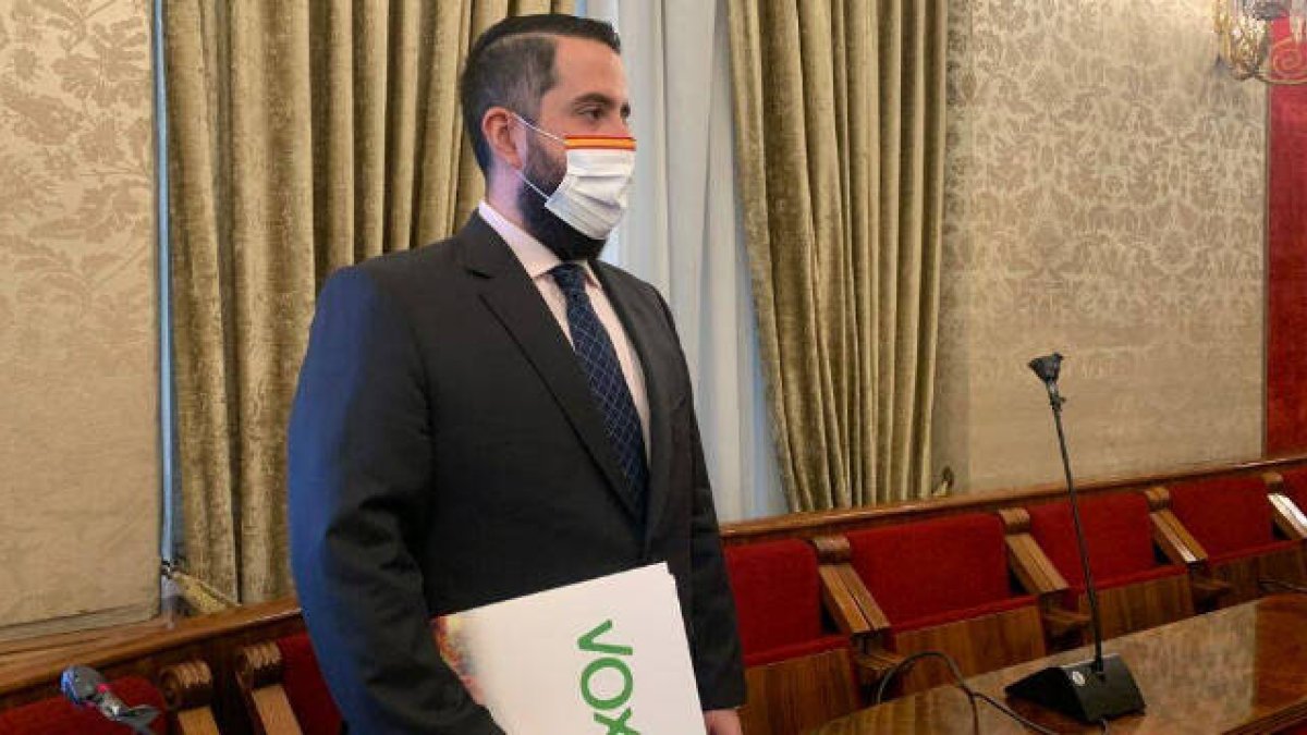 Mario Ortolá, portavoz del Grupo Municipal Vox en el Ayuntamiento de Alicante