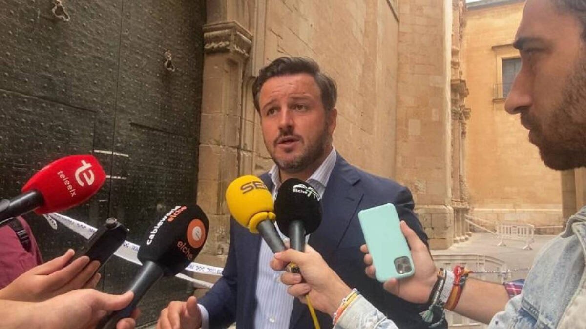El PP pide que se impulse la restauración de la Basílica de Santa María