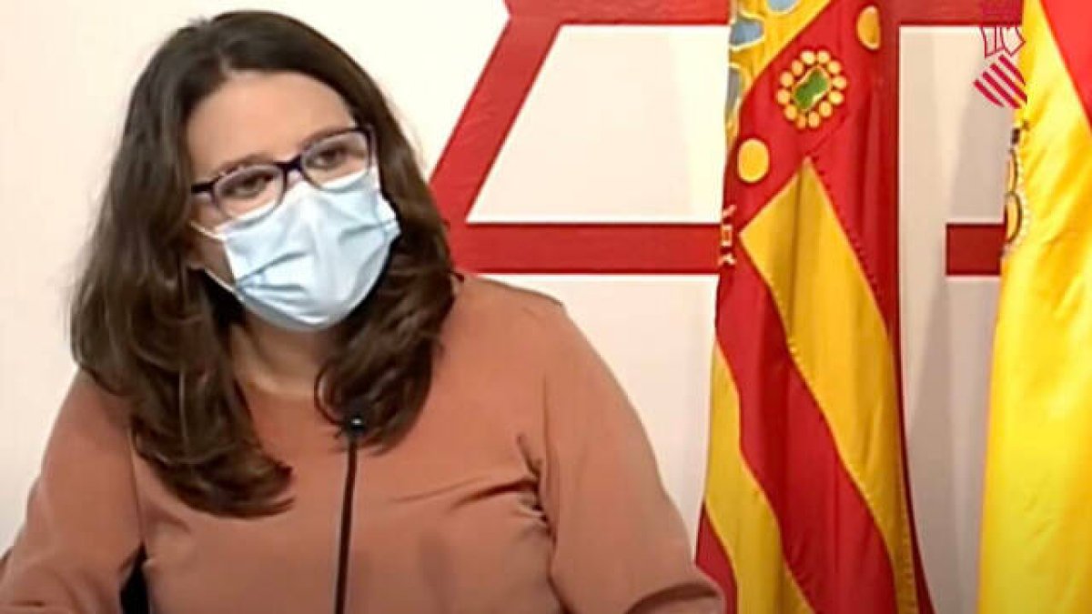 Mónica Oltra durante la rueda de prensa del Consell