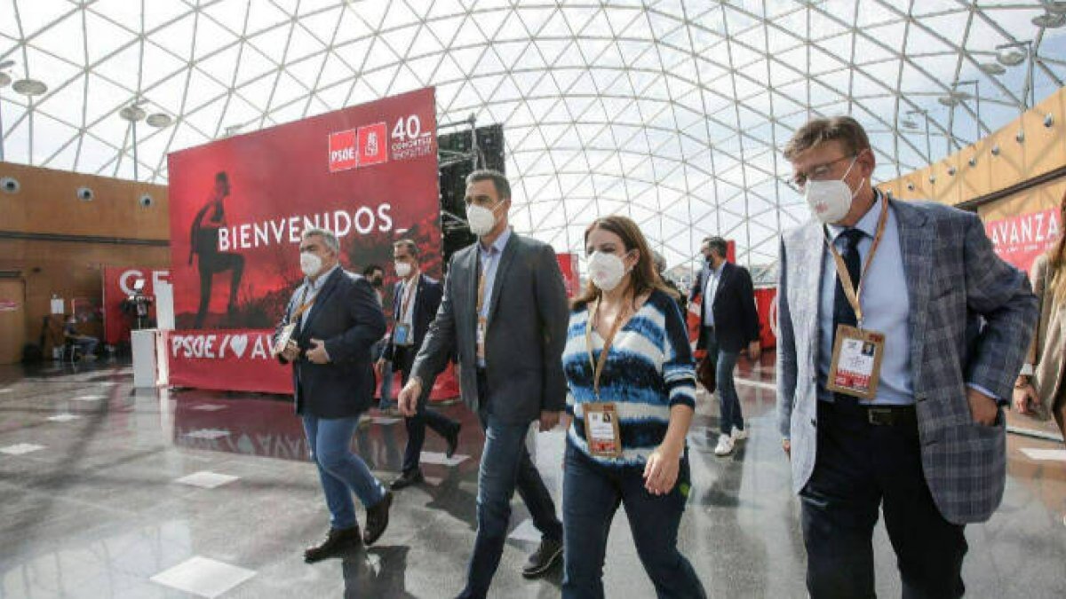 El Congreso del PSOE impulsa a Puig en la financiación entre críticas de barones