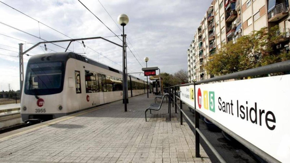 La Generalitat cambiará el nombre de 23 paradas de metro y tranvía
