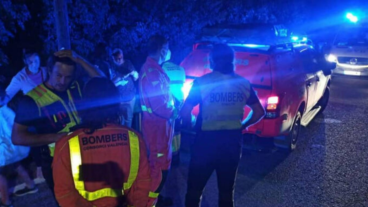 Dos niñas de 13 años resultan heridas tras caerse por un barranco de Xàtiva