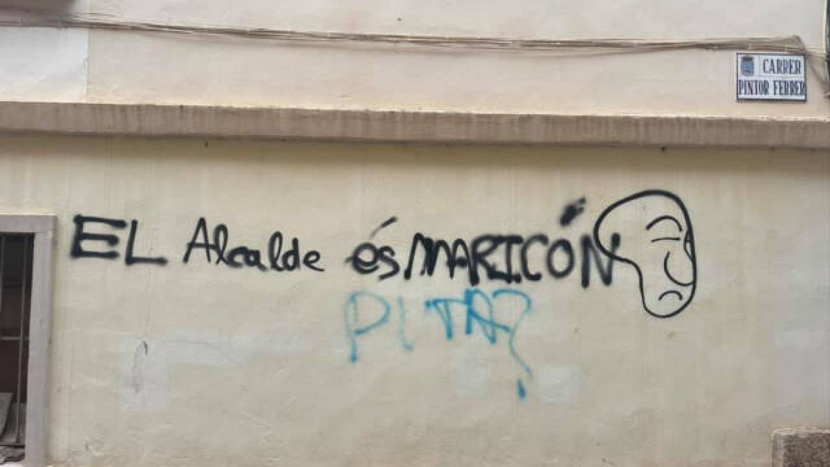 Pintada homófoba en L'Alcora
