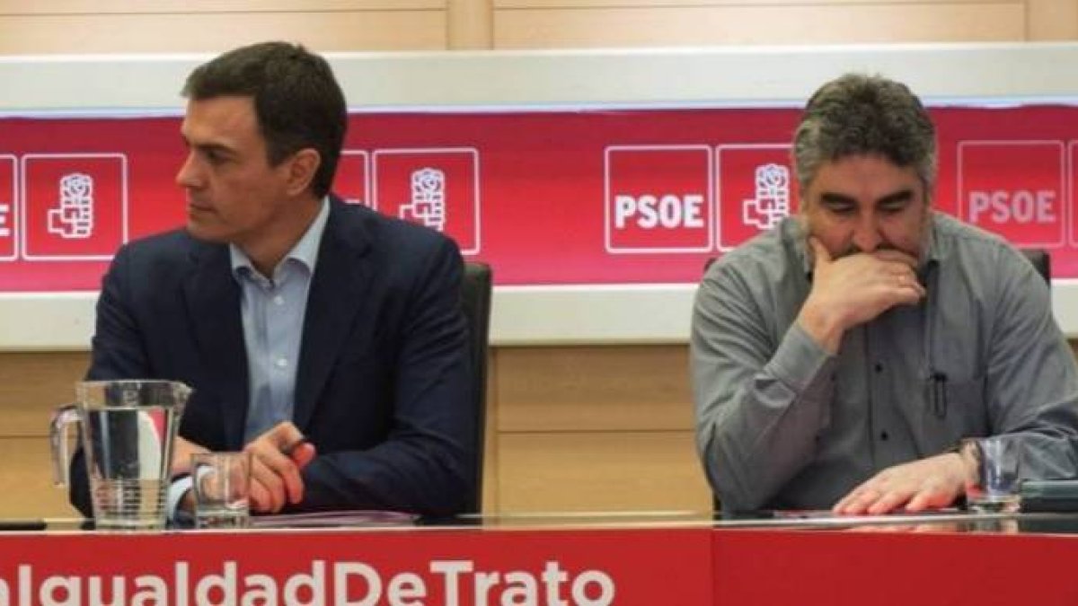 Sánchez y Rodríguez Uribes, en una Ejecutiva del PSOE.