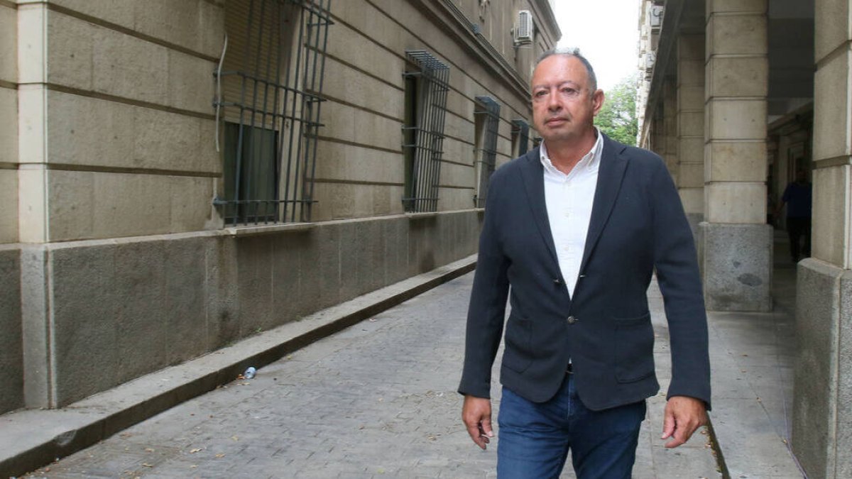 El exdirector de Trabajo de la Junta de Andalucía, Daniel Alberto Rivera, en la Audiencia de Sevilla.