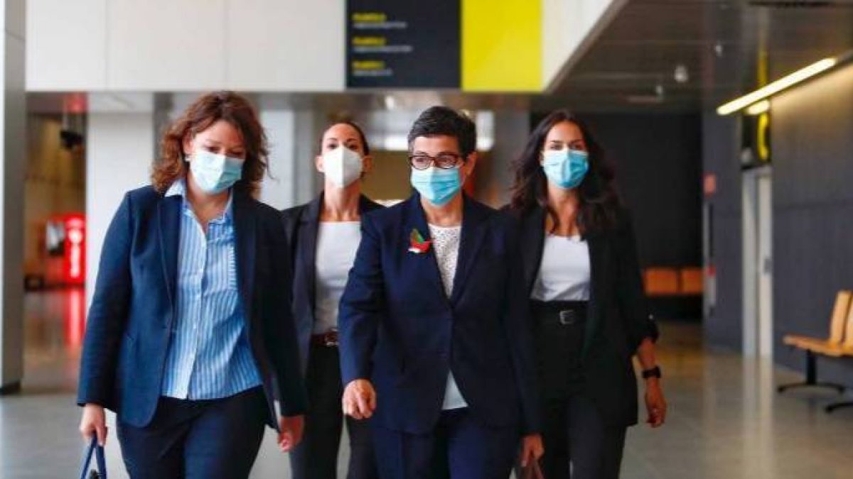 La exministra de Exteriores antes de declarar ante el juez Lasala.