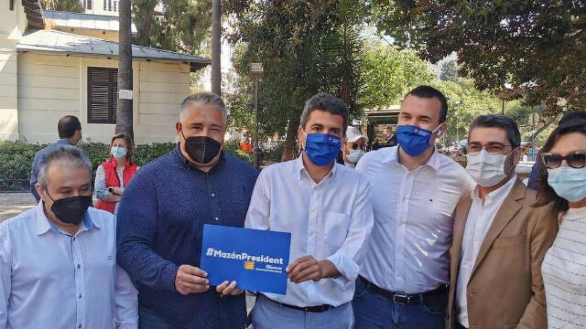 Pillan al presidente haciendo