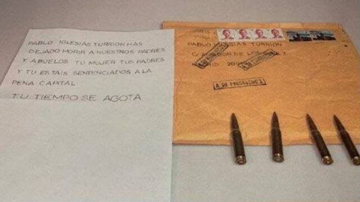 Imagen del mensaje que dice haber recibido Pablo Iglesias
