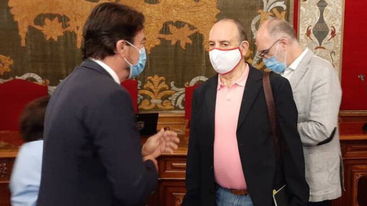 El PSOE reclama al alcalde que inicie la ronda norte de Juan XXIII