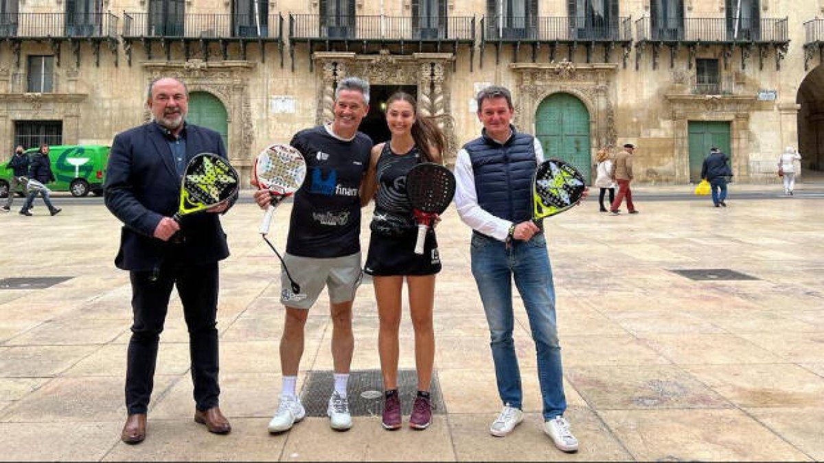 El concejal de Deportes, José Luis Berenguer, durante la presentación del torneo