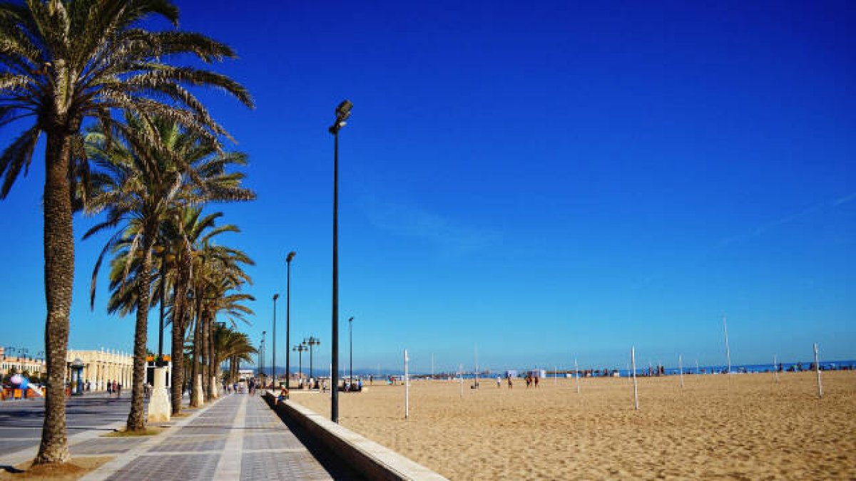 Playa de la Malvarrosa de Valencia.