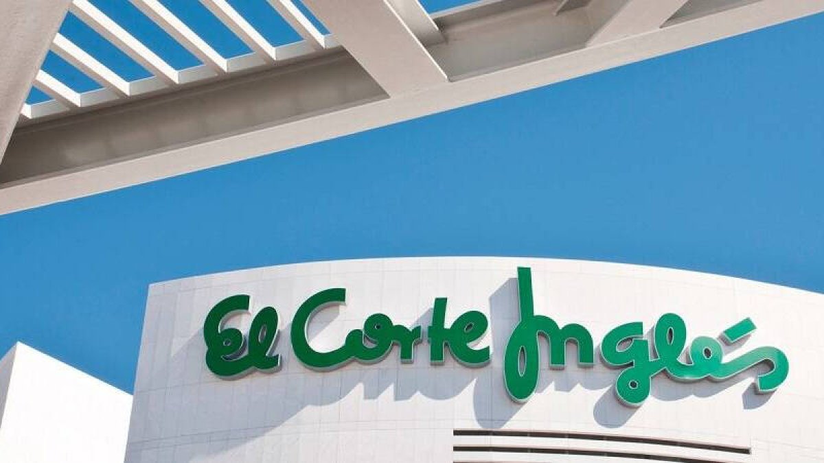 El Corte Inglés refinancia su deuda hasta 2029
