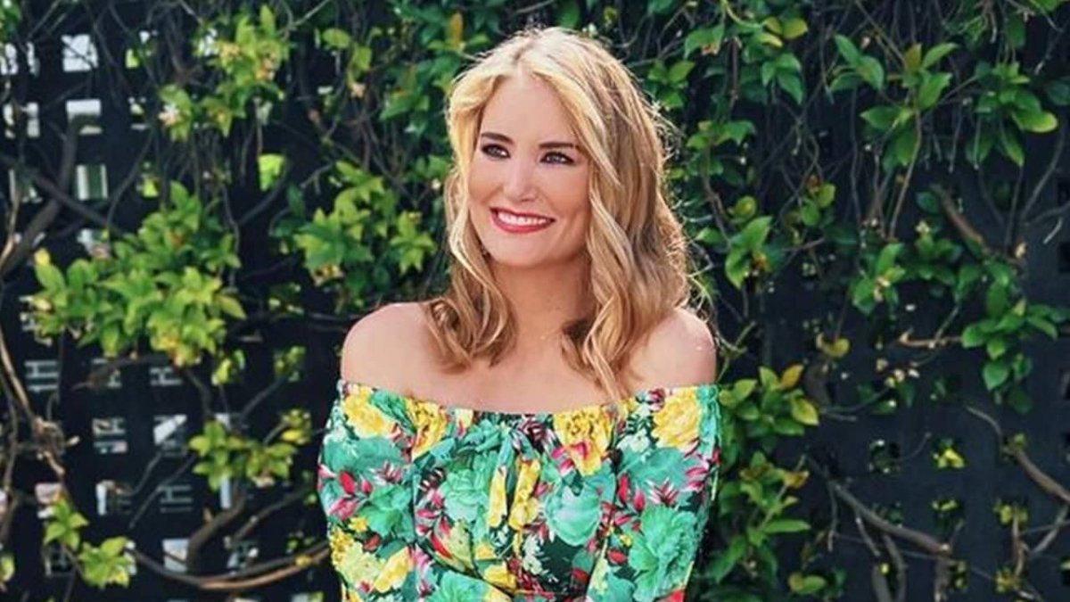 Alba Carrillo, siempre investigando...