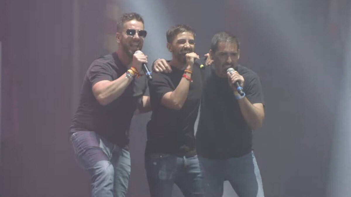 Los Meconios con Infovlogger en su concierto del Viva22