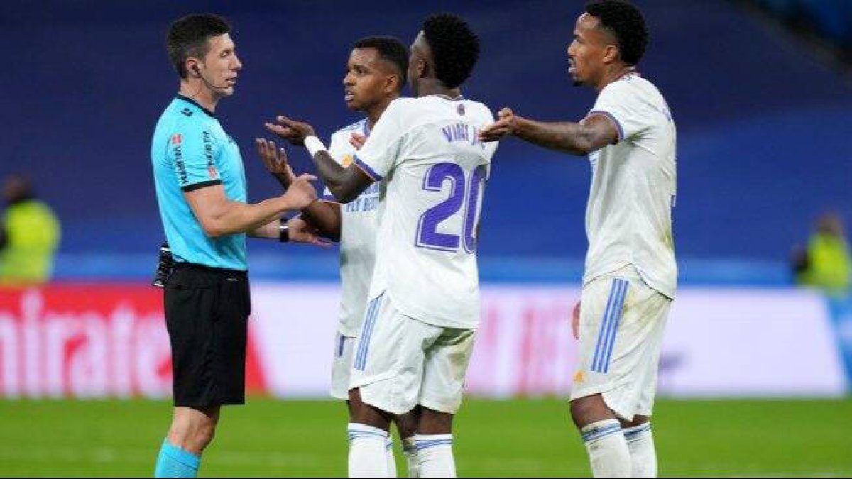 Genio: La respuesta del árbitro al Madrid por el descuento ante Osasuna