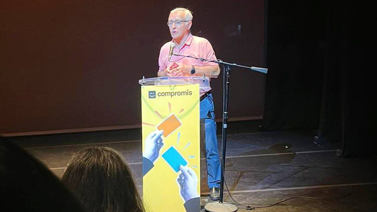 Ribó en la asamblea de Compromís