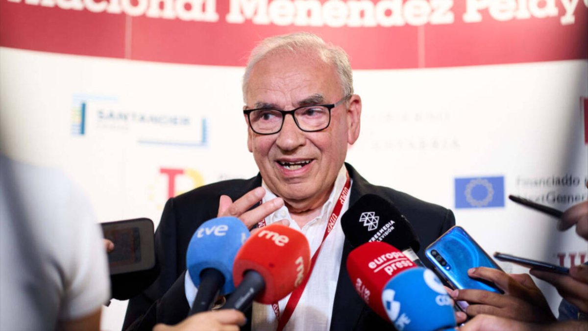 El exvicepresidente del Gobierno, Alfonso Guerra (PSOE).