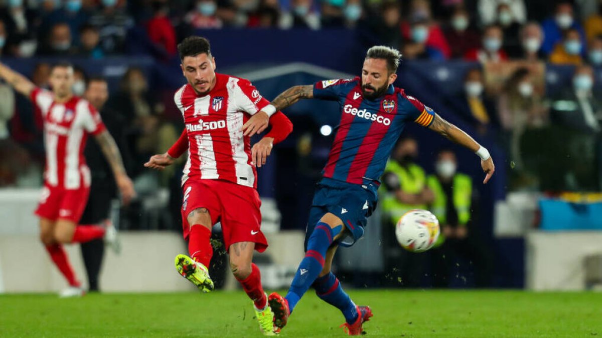 Giménez y Morales, durante una acción del encuentro