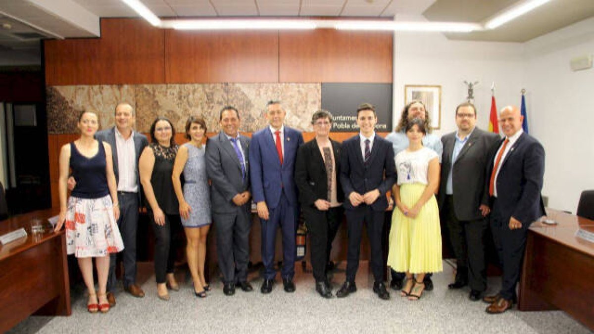 Gobierno de la Pobla de Vallbona de Compromís, PSOE, CUPO y un tránsfuga