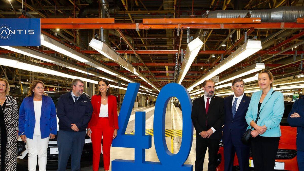 Maroto y Lambán visitan Figueruelas por su 40 aniversario