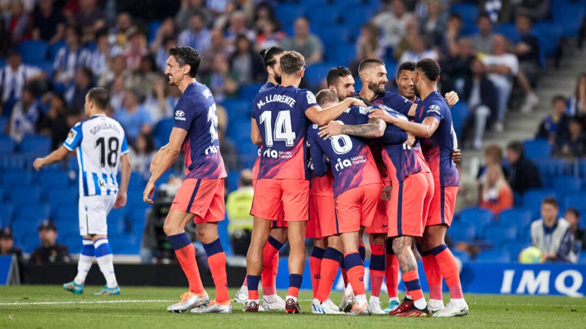 El Atleti gana en Anoeta y acaba la Liga con el mínimo exigido: la tercera plaza