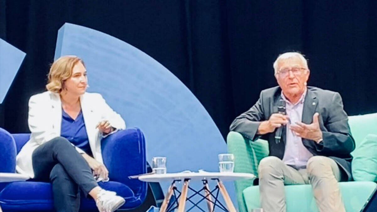 Ada Colau y Joan Ribó en su conferencia conjunta