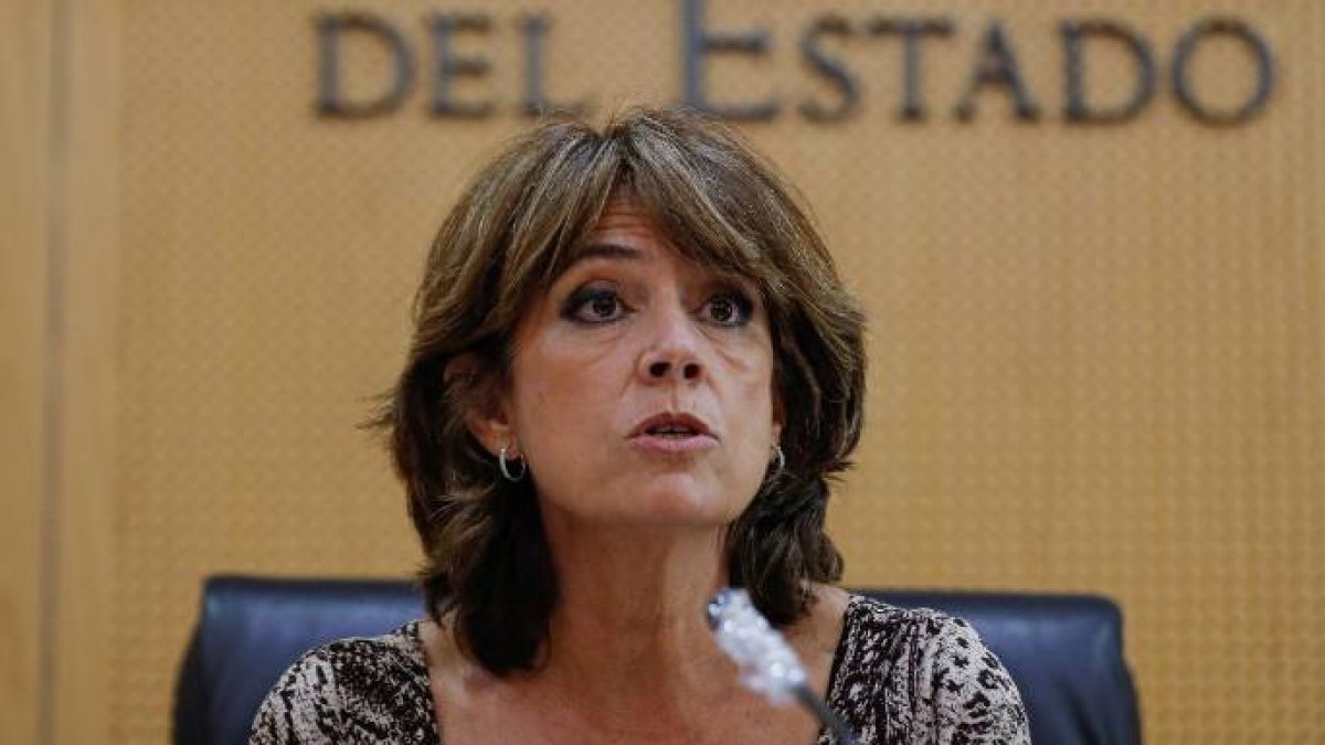 La Fiscal General del Estado, Dolores Delgado.