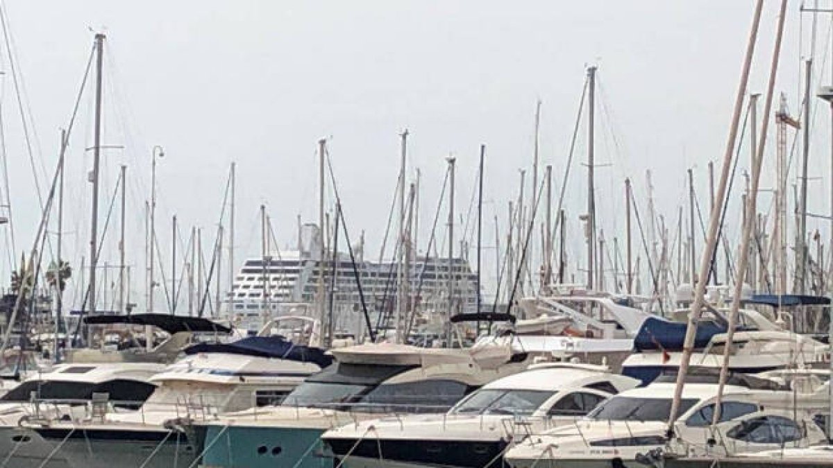Este martes ha llegado el primero de los tres cruceros previstos en Semana Santa