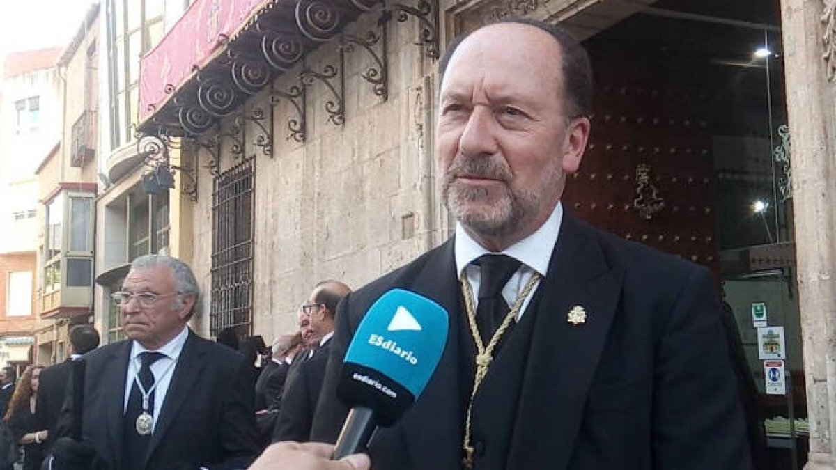 Emilio Bascuñana, alcalde de Orihuela